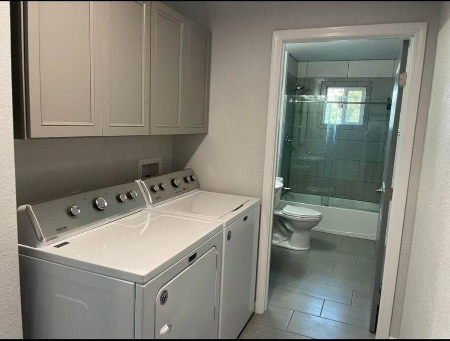ガーバービル New, Fun-Size Benbow House!ヴィラ エクステリア 写真